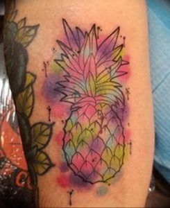 фото тату ананас 24.04.2019 №200 - tattoo pineapple - tattoo-photo.ru