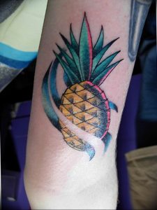 фото тату ананас 24.04.2019 №247 - tattoo pineapple - tattoo-photo.ru