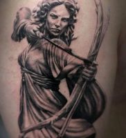 фото тату воин женщина амазонка 17.04.2019 №026 — tattoo woman warrior — tattoo-photo.ru