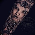 фото тату воин женщина амазонка 17.04.2019 №078 - tattoo woman warrior - tattoo-photo.ru