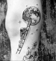 фото тату лестница 15.04.2019 №012 — tattoo ladder — tattoo-photo.ru