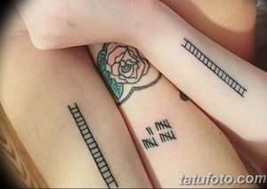 фото тату лестница 15.04.2019 №028 - tattoo ladder - tattoo-photo.ru
