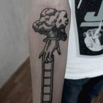 фото тату лестница 15.04.2019 №054 - tattoo ladder - tattoo-photo.ru