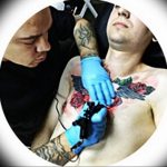 фото тату мастер за работой 06.04.2019 №123 - tattoo master - tattoo-photo.ru