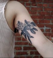 Фото тату цветок колокольчики 15.04.2019 №051 — ideas flower bells tattoo — tattoo-photo.ru