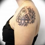 Фото тату цветок колокольчики 15.04.2019 №056 - ideas flower bells tattoo - tattoo-photo.ru