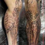 фото биомеханика тату на ноге 06.04.2019 №087 - biomechanics of a tattoo - tattoo-photo.ru