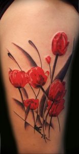 фото вариант тату цветок тюльпана 06.04.2019 №014 - tulip tattoo - tattoo-photo.ru