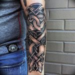 фото кельтский оберег тату 03.04.2019 №006 - celtic amulet tattoo - tattoo-photo.ru