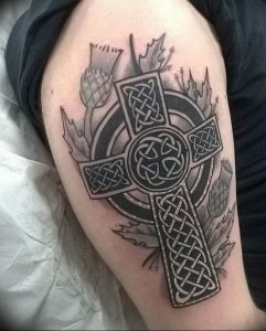 фото кельтский оберег тату 03.04.2019 №014 - celtic amulet tattoo - tattoo-photo.ru