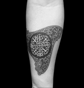 фото кельтский оберег тату 03.04.2019 №016 - celtic amulet tattoo - tattoo-photo.ru