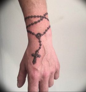 фото крест оберег тату 03.04.2019 №004 - cross charm tattoo - tattoo-photo.ru