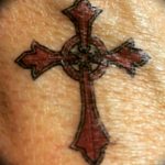фото крест оберег тату 03.04.2019 №013 - cross charm tattoo - tattoo-photo.ru