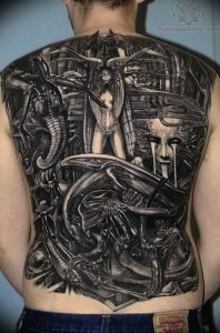 фото мужская тату биомеханика 06.04.2019 №008 - male tattoo biomechani - tattoo-photo.ru