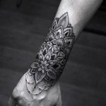 фото оберег мандала тату 03.04.2019 №013 - Mandala tattoos - tattoo-photo.ru