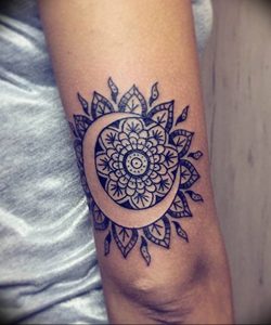фото оберег мандала тату 03.04.2019 №015 - Mandala tattoos - tattoo-photo.ru