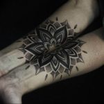 фото оберег мандала тату 03.04.2019 №082 - Mandala tattoos - tattoo-photo.ru