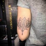 фото оберег мандала тату 03.04.2019 №083 - Mandala tattoos - tattoo-photo.ru