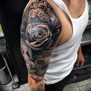 фото оберегающие тату на плече 03.04.2019 №003 - shoulder tattoos - tattoo-photo.ru