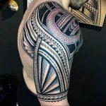 фото оберегающие тату на плече 03.04.2019 №029 - shoulder tattoos - tattoo-photo.ru