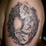 фото скандинавские обереги тату 03.04.2019 №008 - Scandinavian amulets - tattoo-photo.ru