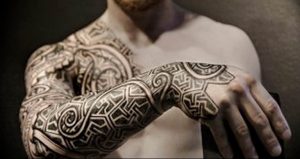 фото скандинавские обереги тату 03.04.2019 №028 - Scandinavian amulets - tattoo-photo.ru