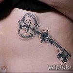 фото тату Ключ 03.05.2019 №029 - tattoo key - tattoo-photo.ru