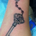 фото тату Ключ 03.05.2019 №030 - tattoo key - tattoo-photo.ru