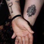 фото тату Ключ 03.05.2019 №045 - tattoo key - tattoo-photo.ru