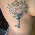 фото тату Ключ 03.05.2019 №060 - tattoo key - tattoo-photo.ru