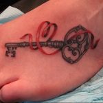 фото тату Ключ 03.05.2019 №077 - tattoo key - tattoo-photo.ru