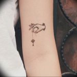 фото тату Ключ 03.05.2019 №094 - tattoo key - tattoo-photo.ru