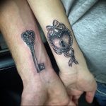 фото тату Ключ 03.05.2019 №104 - tattoo key - tattoo-photo.ru