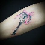 фото тату Ключ 03.05.2019 №162 - tattoo key - tattoo-photo.ru