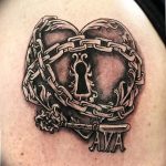 фото тату Ключ 03.05.2019 №329 - tattoo key - tattoo-photo.ru