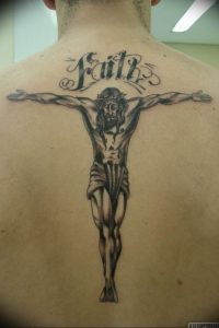 фото тату Распятие 01.05.2019 №010 - crucifix tattoo - tattoo-photo.ru