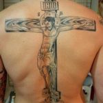 фото тату Распятие 01.05.2019 №014 - crucifix tattoo - tattoo-photo.ru
