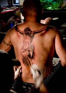 фото тату Распятие 01.05.2019 №029 - crucifix tattoo - tattoo-photo.ru