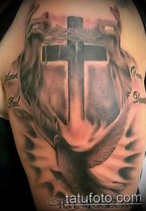 фото тату Распятие 01.05.2019 №034 - crucifix tattoo - tattoo-photo.ru
