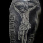фото тату Распятие 01.05.2019 №038 - crucifix tattoo - tattoo-photo.ru