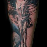 фото тату Распятие 01.05.2019 №046 - crucifix tattoo - tattoo-photo.ru