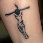 фото тату Распятие 01.05.2019 №094 - crucifix tattoo - tattoo-photo.ru