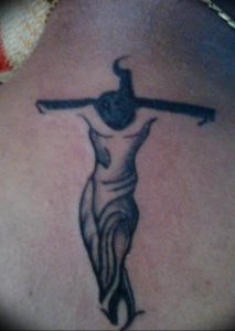 фото тату Распятие 01.05.2019 №105 - crucifix tattoo - tattoo-photo.ru