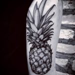 фото тату ананас 24.04.2019 №016 - tattoo pineapple - tattoo-photo.ru