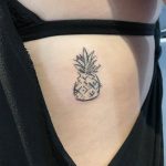 фото тату ананас 24.04.2019 №026 - tattoo pineapple - tattoo-photo.ru
