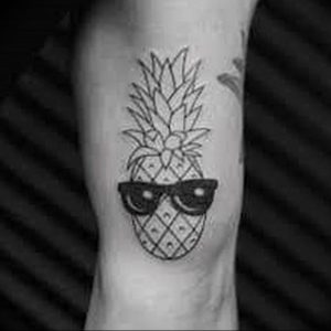фото тату ананас 24.04.2019 №027 - tattoo pineapple - tattoo-photo.ru