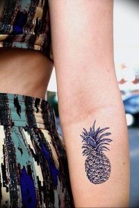фото тату ананас 24.04.2019 №044 - tattoo pineapple - tattoo-photo.ru