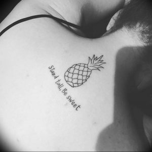 фото тату ананас 24.04.2019 №053 - tattoo pineapple - tattoo-photo.ru