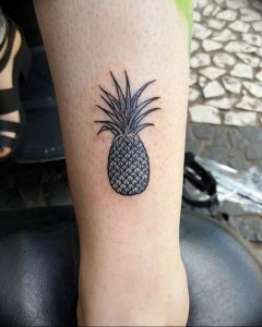 фото тату ананас 24.04.2019 №064 - tattoo pineapple - tattoo-photo.ru