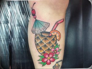 фото тату ананас 24.04.2019 №070 - tattoo pineapple - tattoo-photo.ru